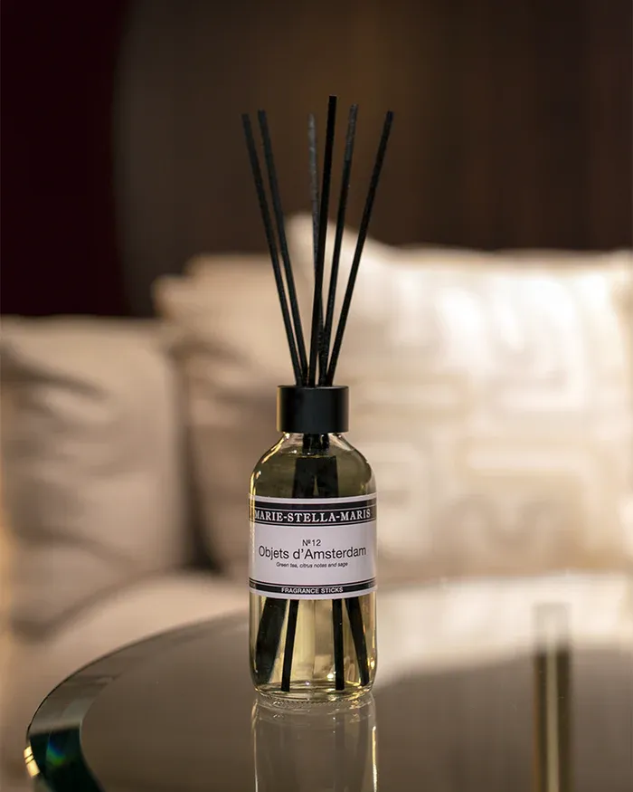marie-stella-maris-fragrance-sticks-objets-damsterdam-100ml-lifestyle-1.webp